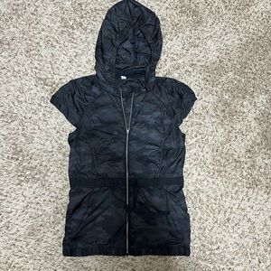 Lululemon vest
